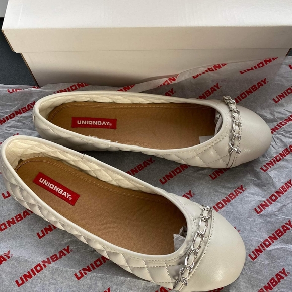 Unionbay Womens Slip On Comfort  Ballet Flats shoes White Size 7.5M - Picture 1 of 9
